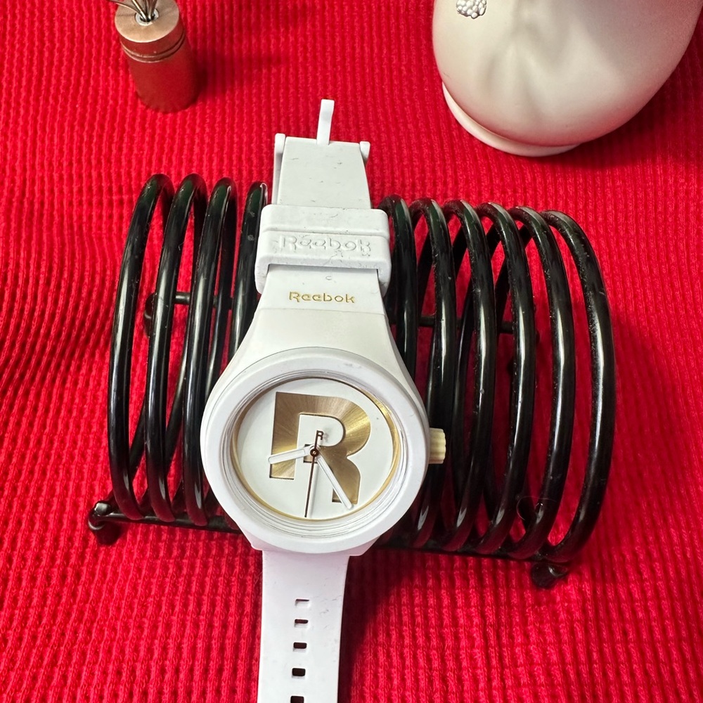 White Gold Reebok watch - Picture 2 of 2